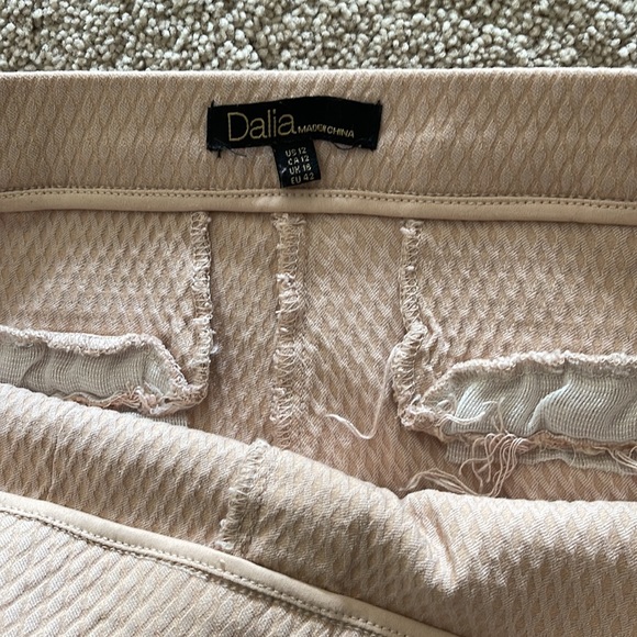 Women’s soft salmon colored leggings by Dalia size 12 - Picture 3 of 6